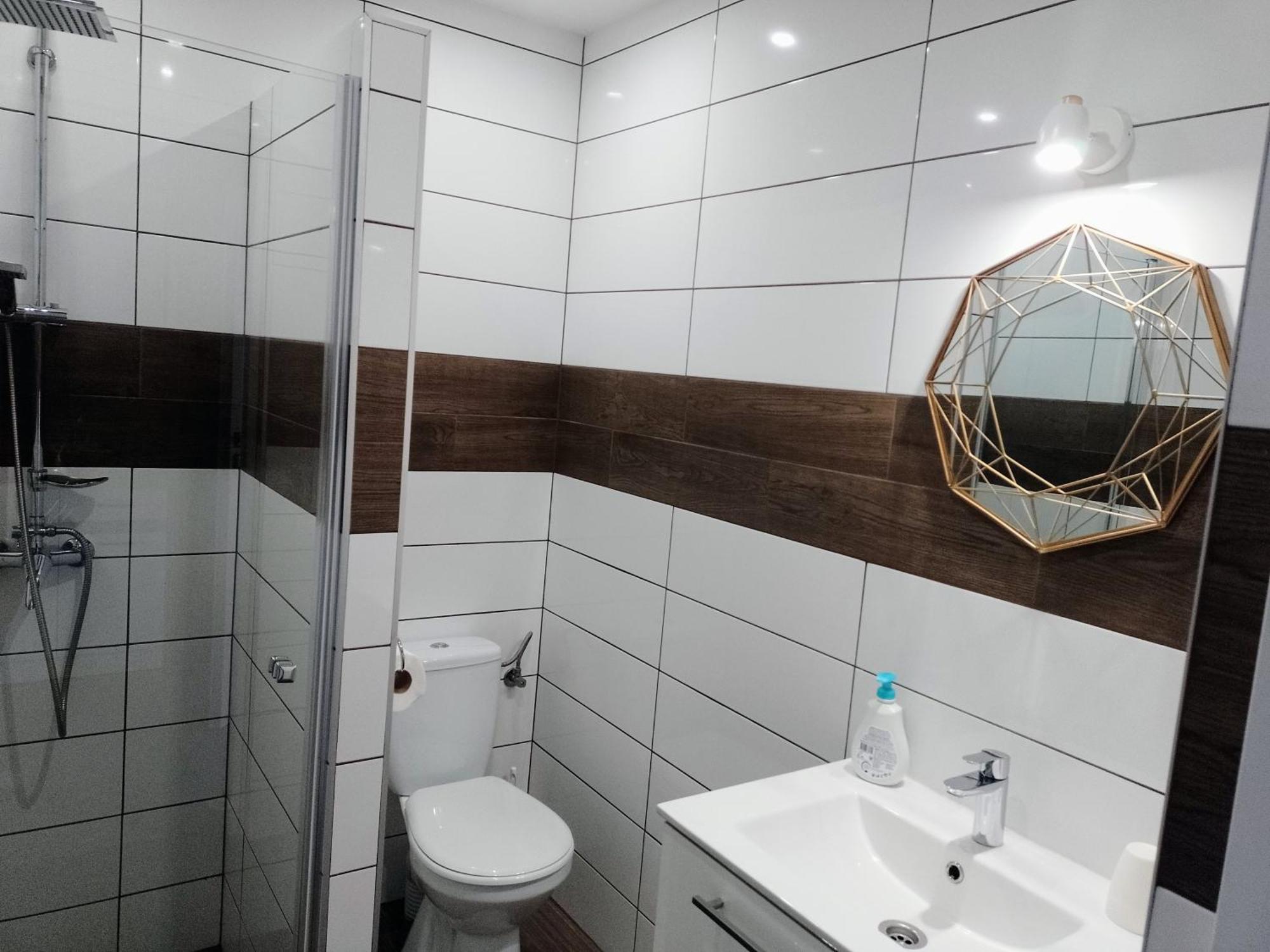 Noclegi Na Heweliusza Sanok Ngoại thất bức ảnh